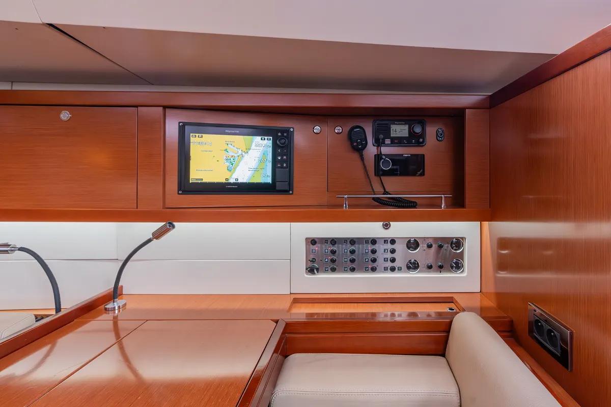 Beneteau Oceanis 58 74