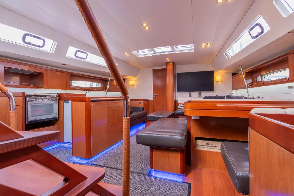 Beneteau Oceanis 58 7