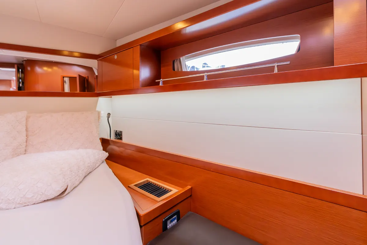 Beneteau Oceanis 58 76