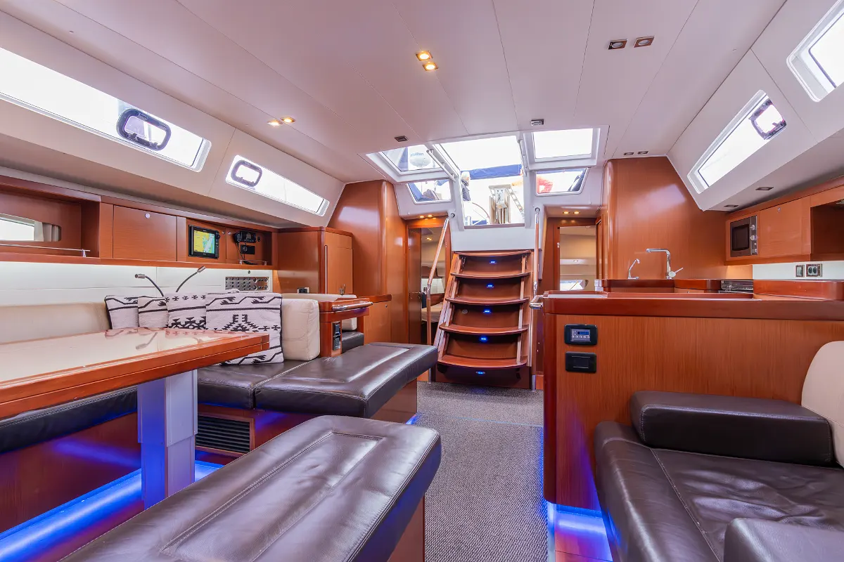 Beneteau Oceanis 58 2