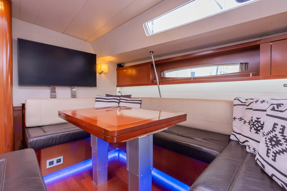 Beneteau Oceanis 58 70