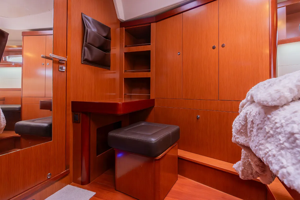 Beneteau Oceanis 58 59