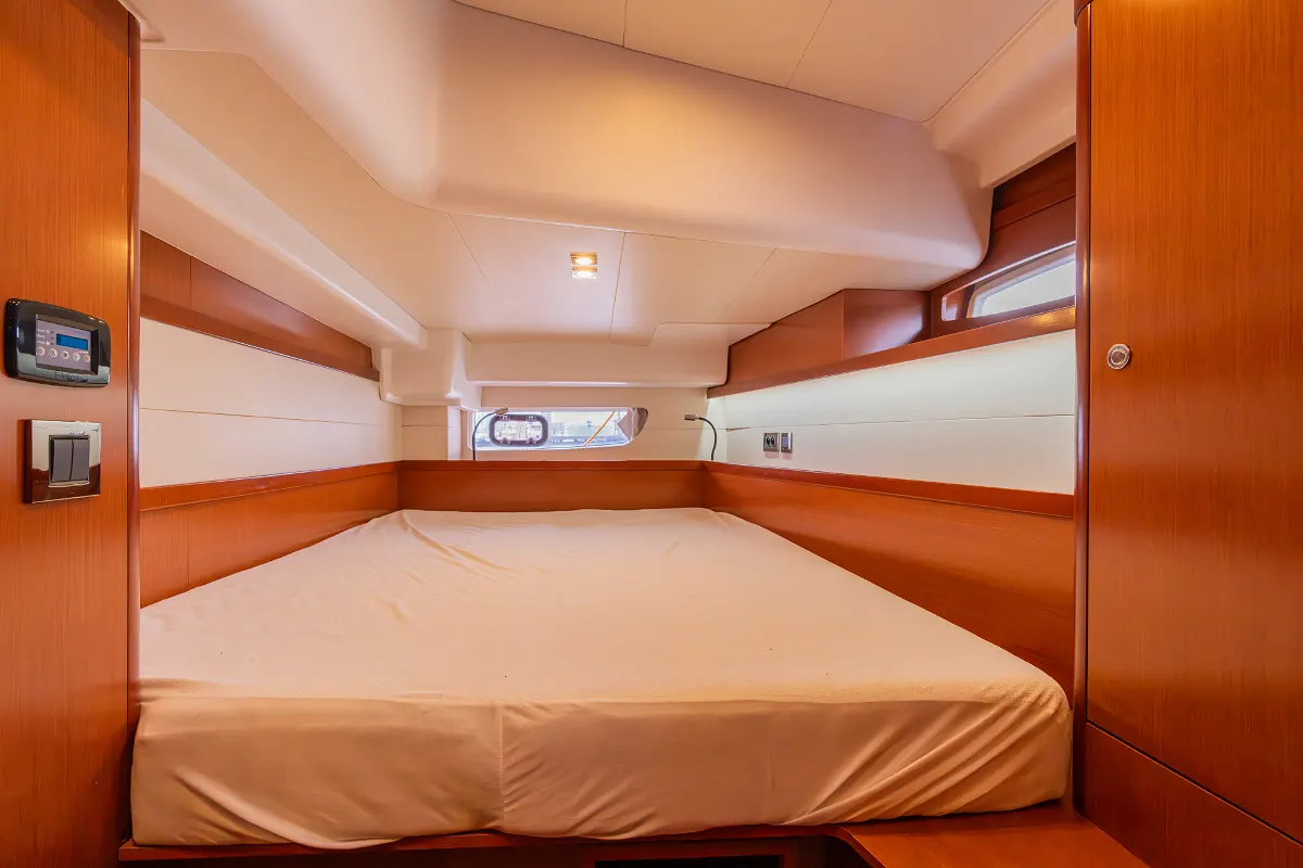 Beneteau Oceanis 58 62