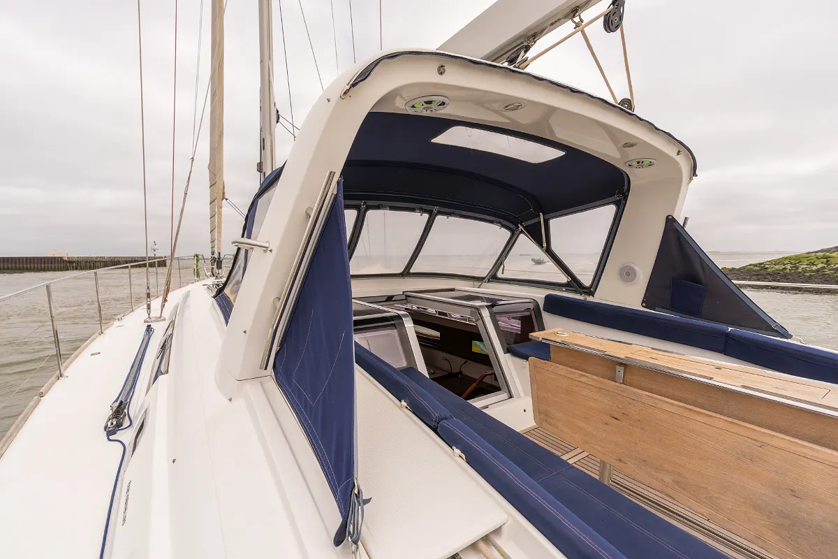 Beneteau Oceanis 58 20