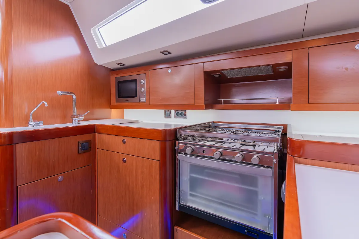 Beneteau Oceanis 58 71