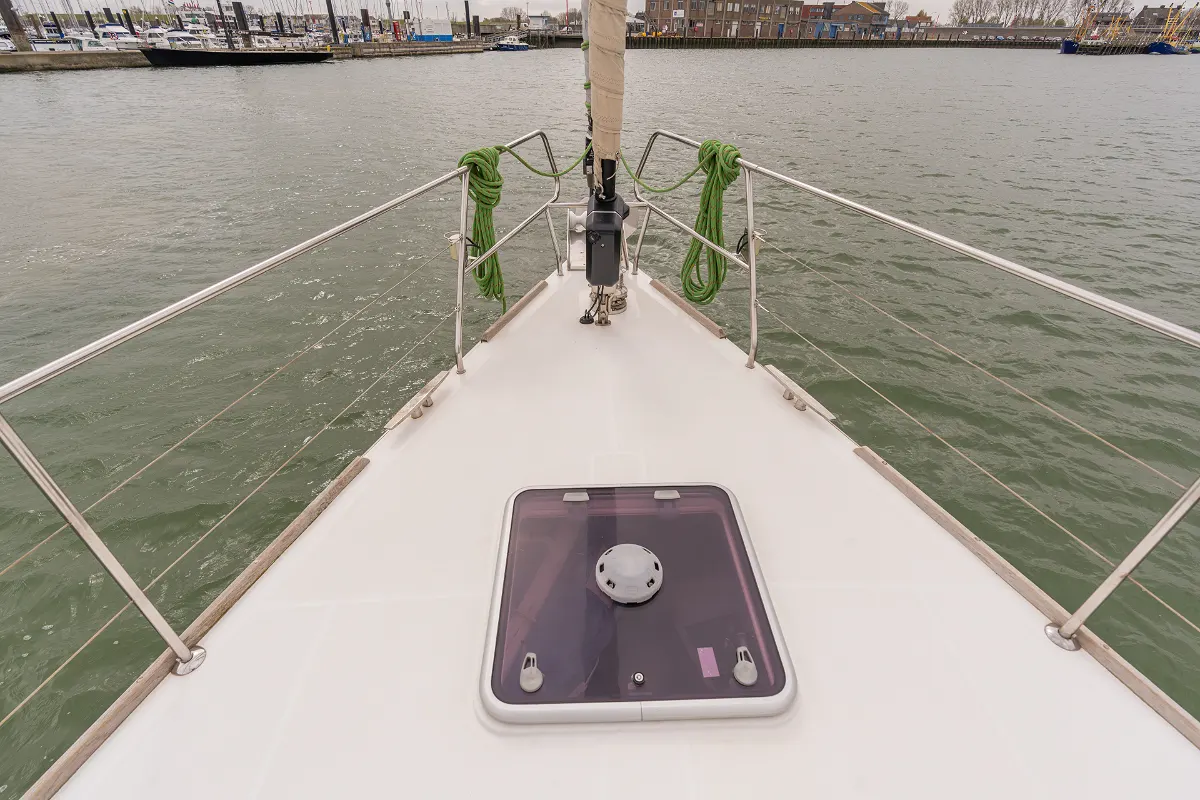 Beneteau Oceanis 58 35