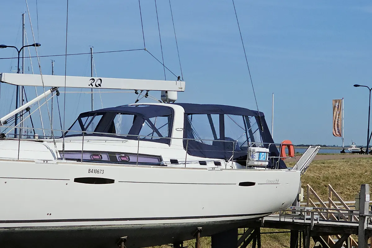 Beneteau Oceanis 58 95