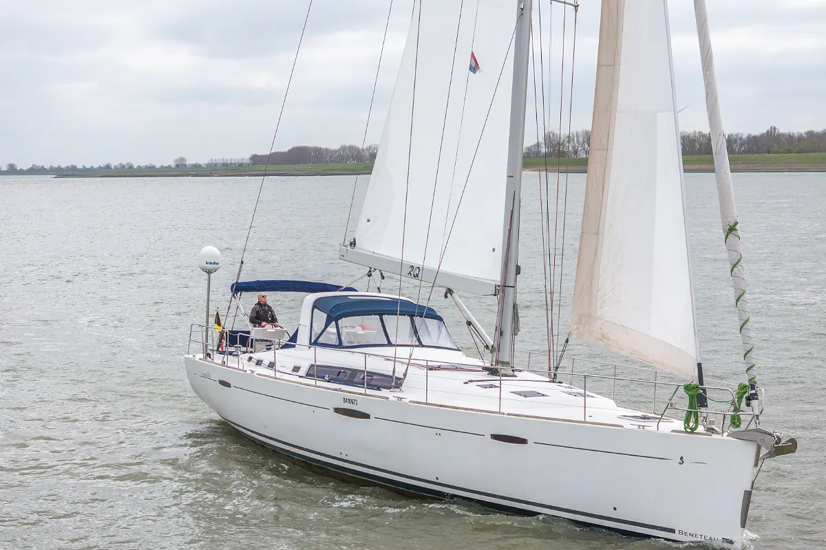 Beneteau Oceanis 58 30