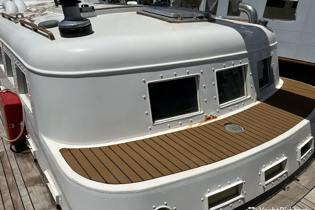 Beliard Crighton 30m 22