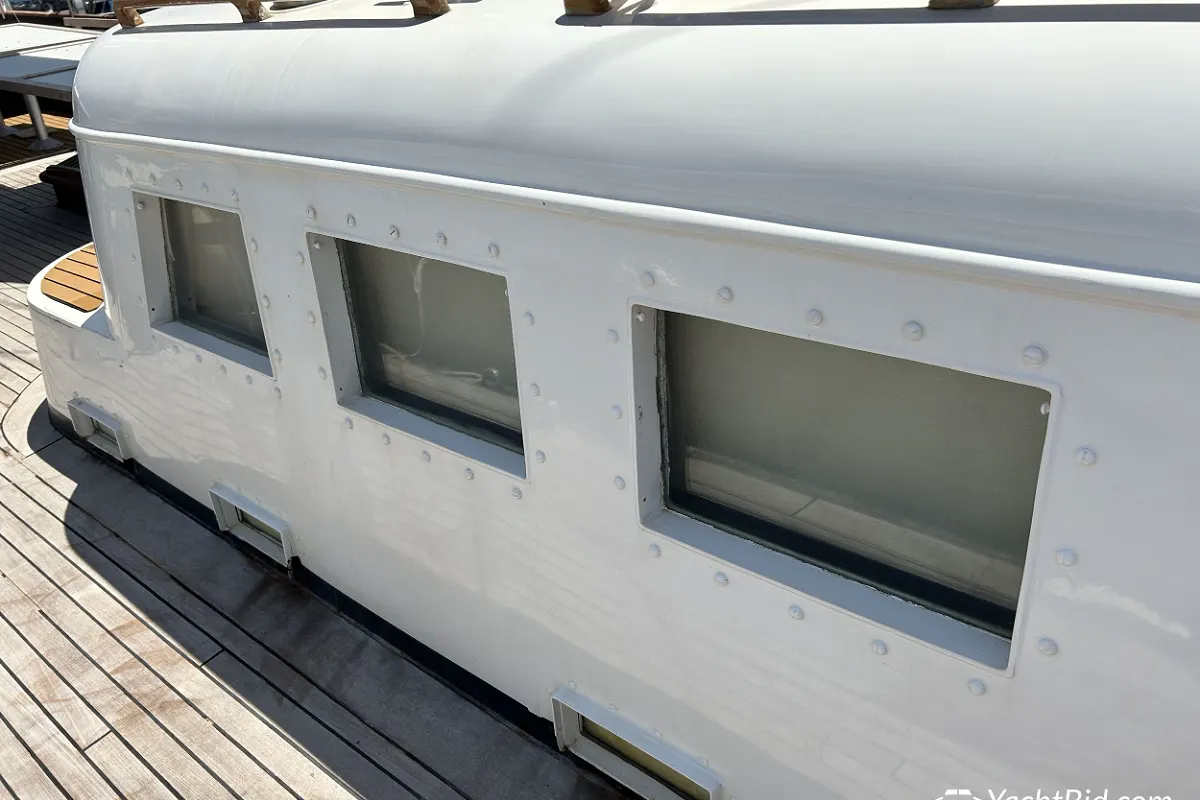 Beliard Crighton 30m 27