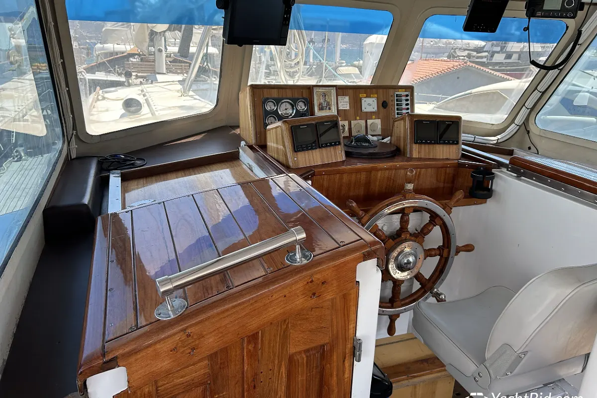 Beliard Crighton 30m 31