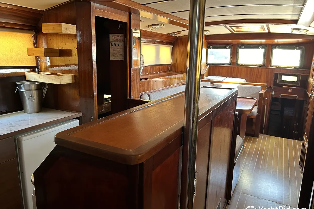Beliard Crighton 30m 48