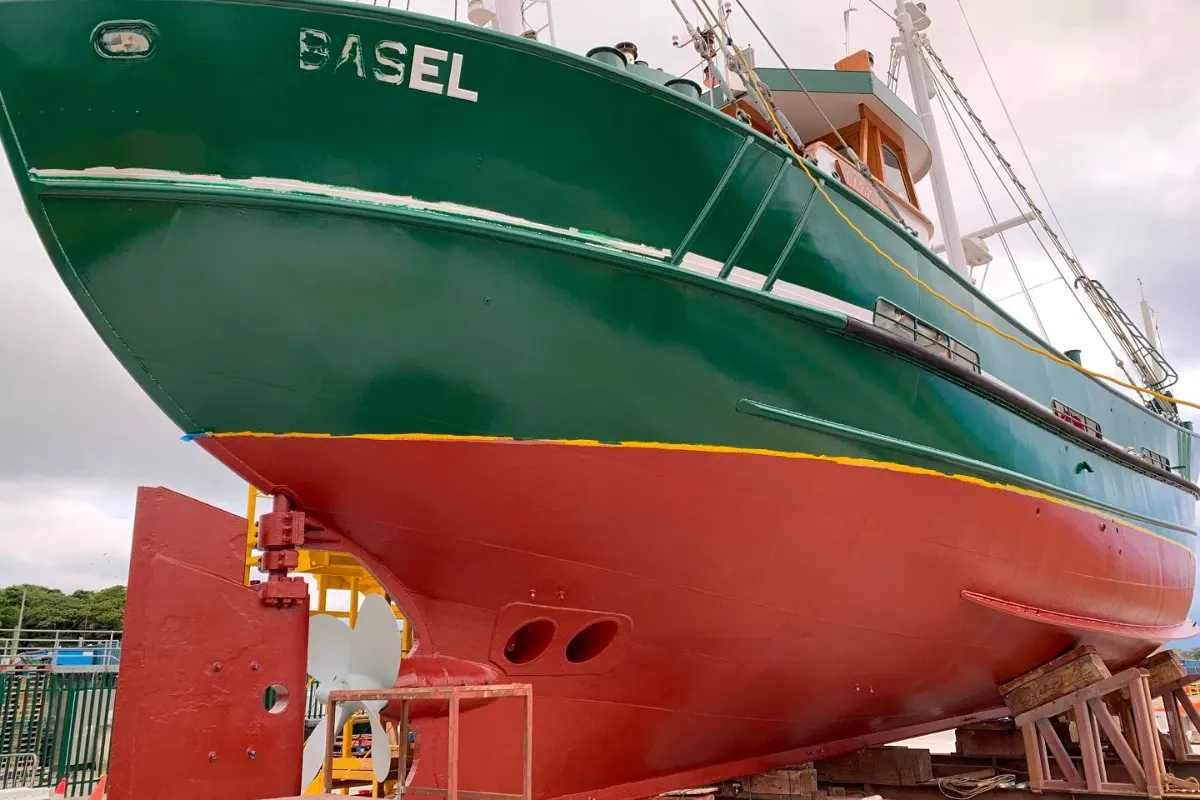 Dutch Trawler Yacht 9