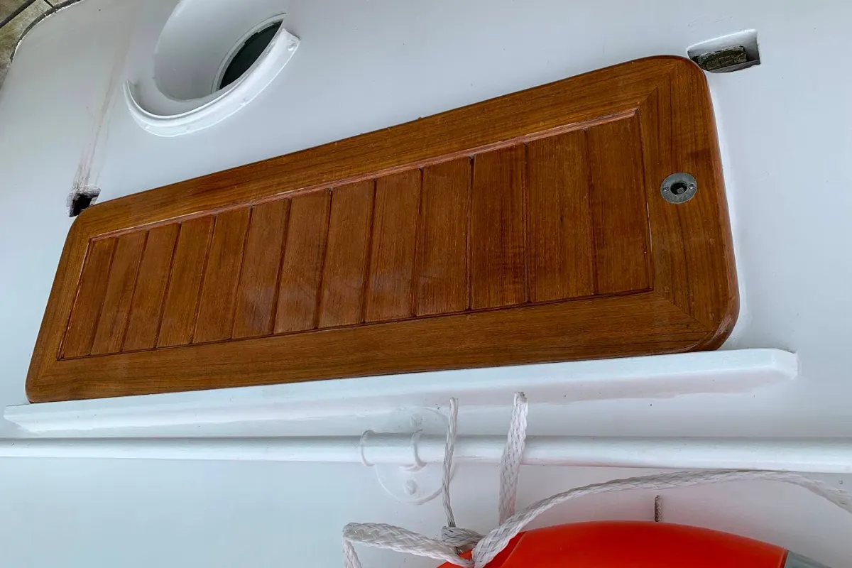 Dutch Trawler Yacht 22
