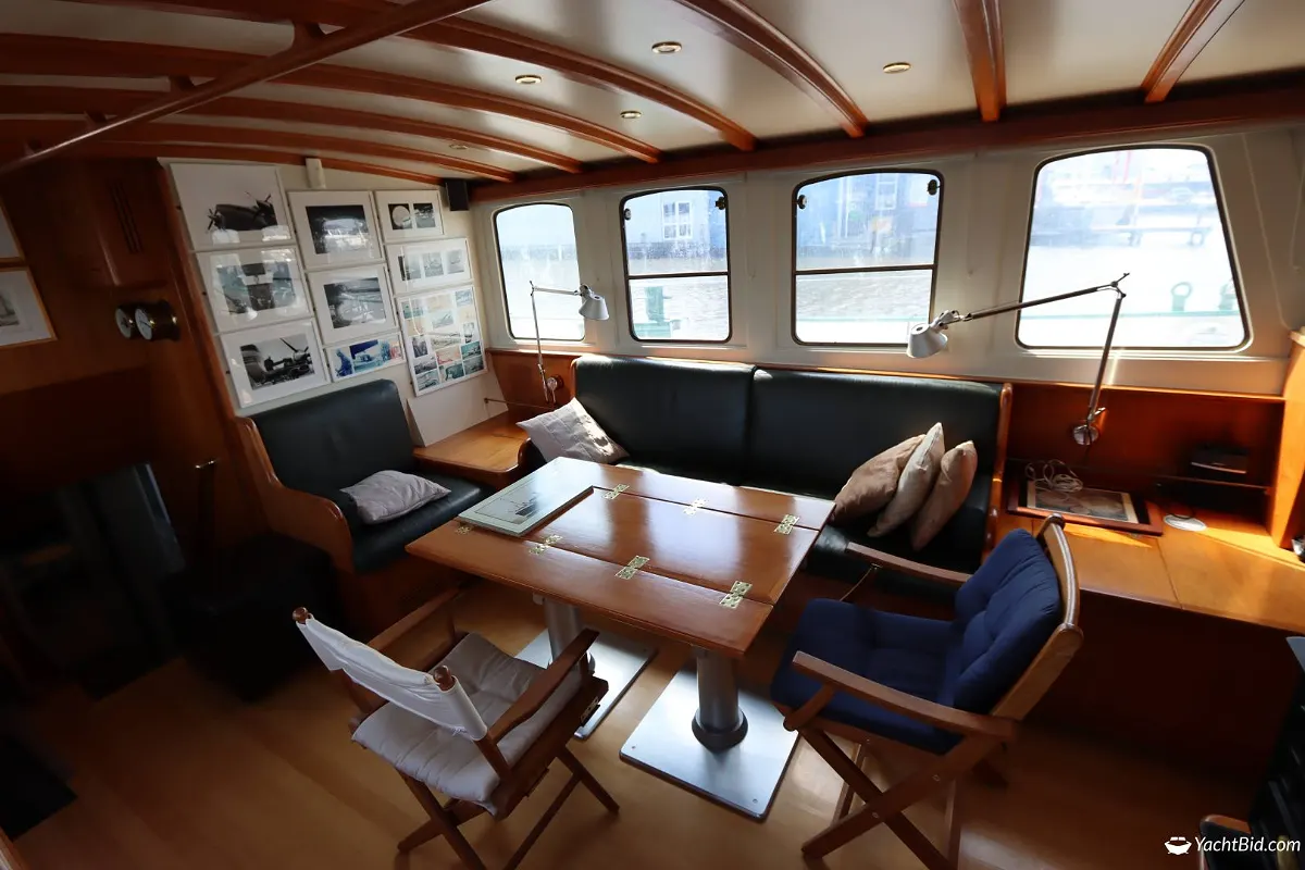 Dutch Trawler Yacht 56