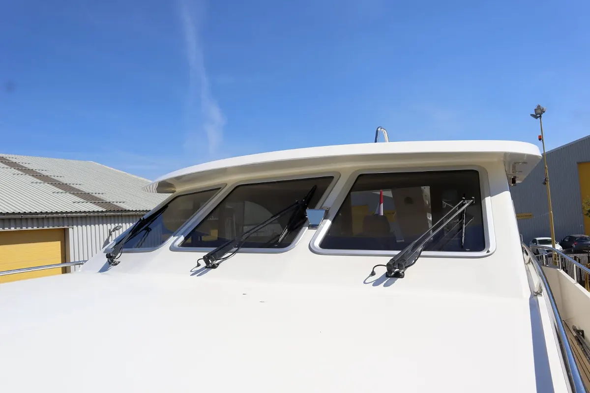 Van der Valk Continental 15.50 14