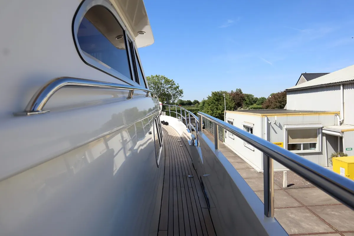 Van der Valk Continental 15.50 22