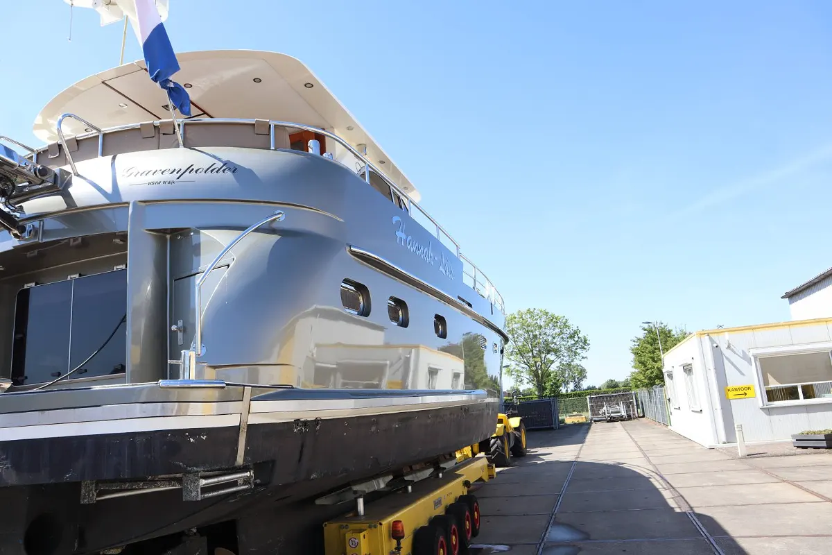 Van der Valk Continental 15.50 38