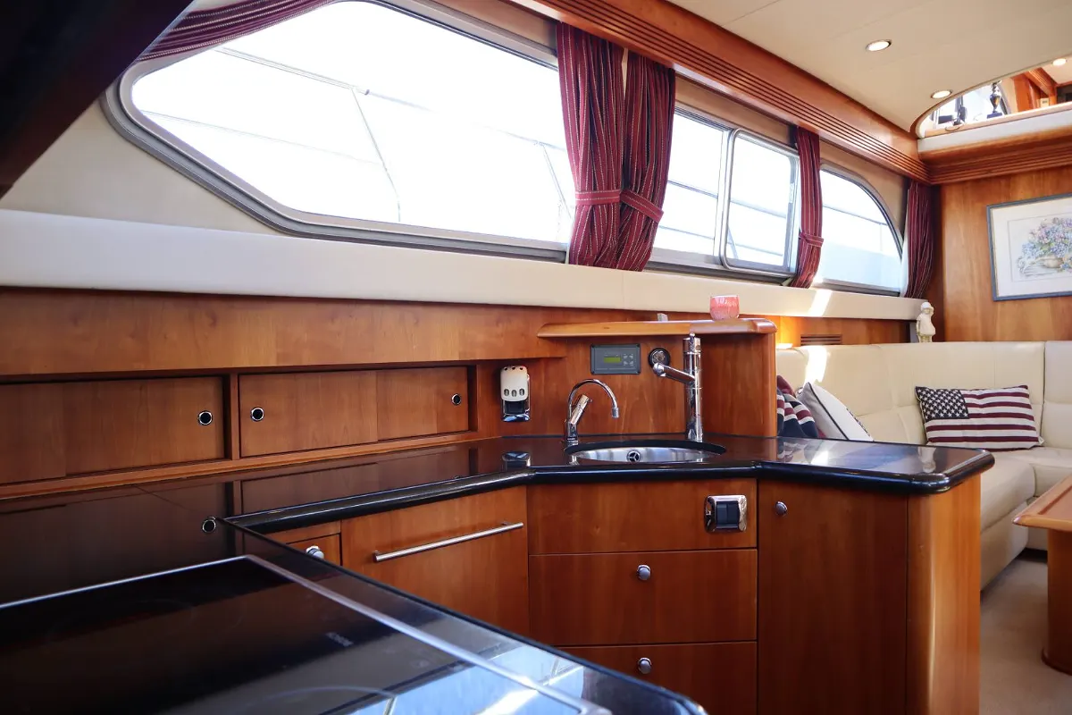 Van der Valk Continental 15.50 72