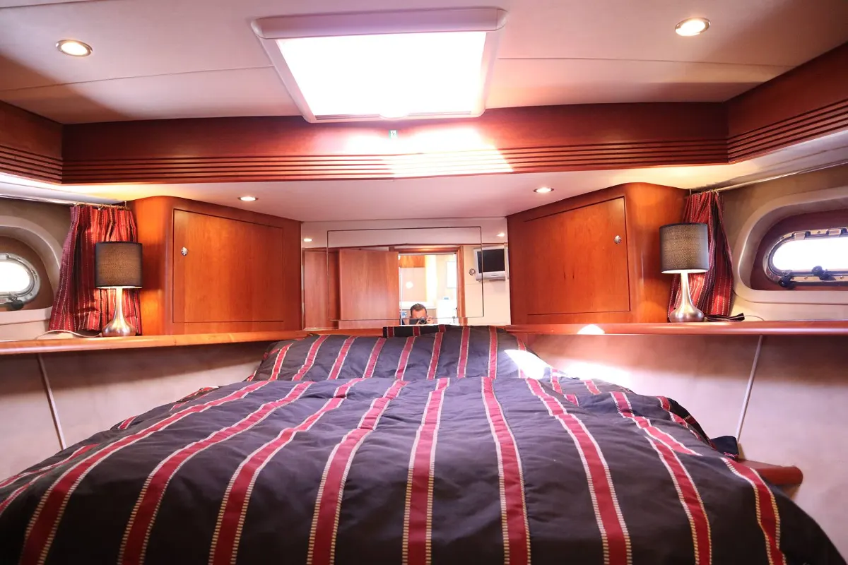 Van der Valk Continental 15.50 86