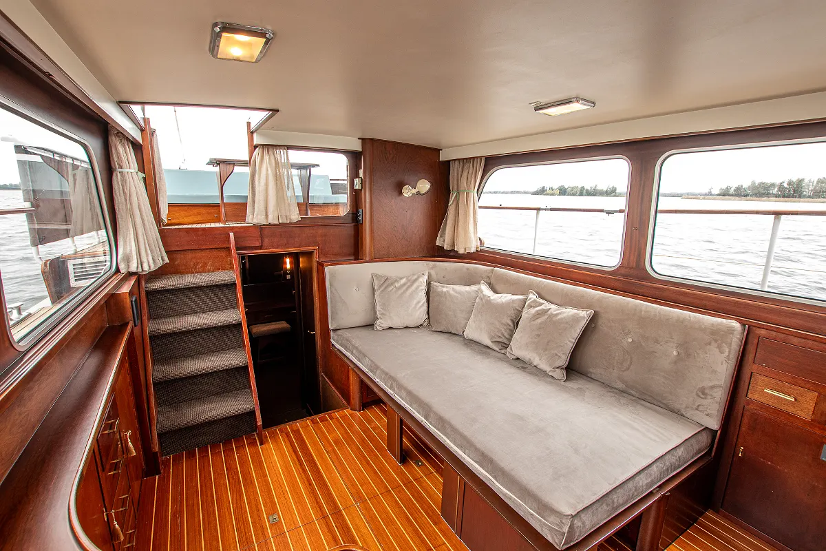 Super Van Craft 1160 121