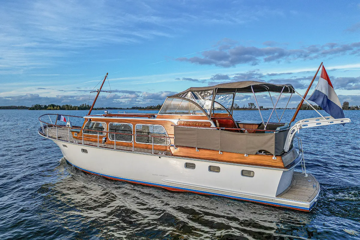 Super Van Craft 1160 12