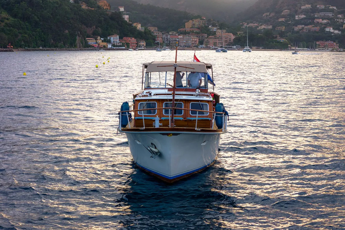 Super Van Craft 1160 64