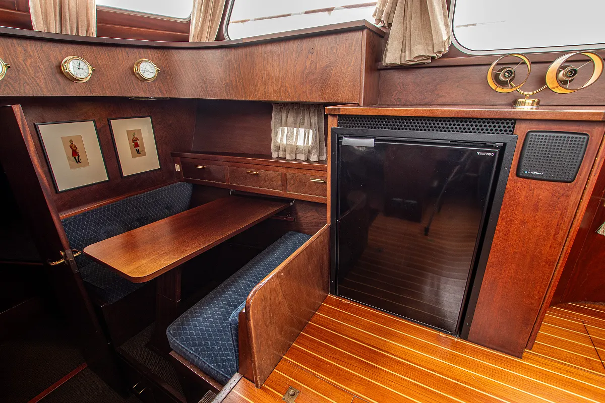 Super Van Craft 1160 90