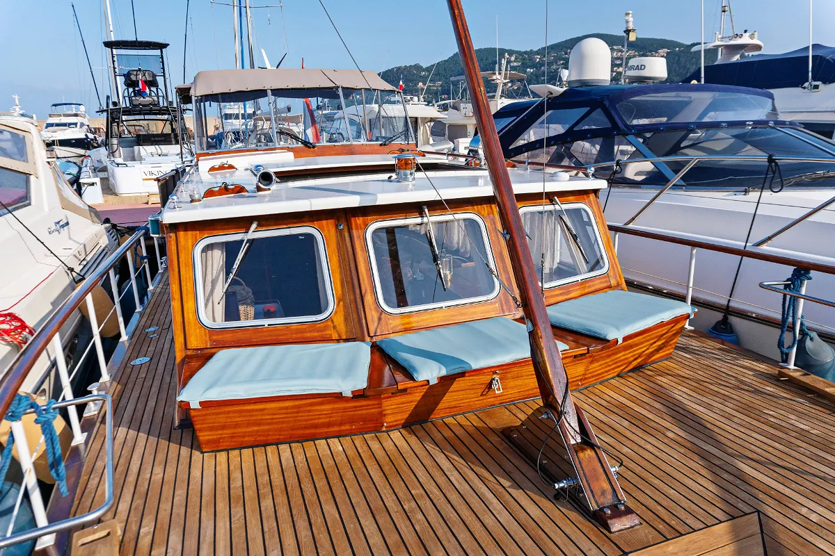 Super Van Craft 1160 65