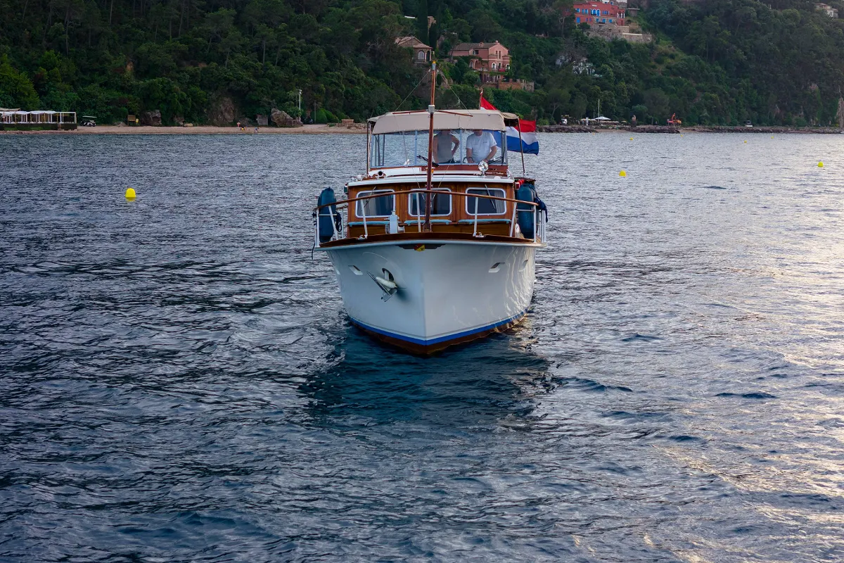Super Van Craft 1160 62