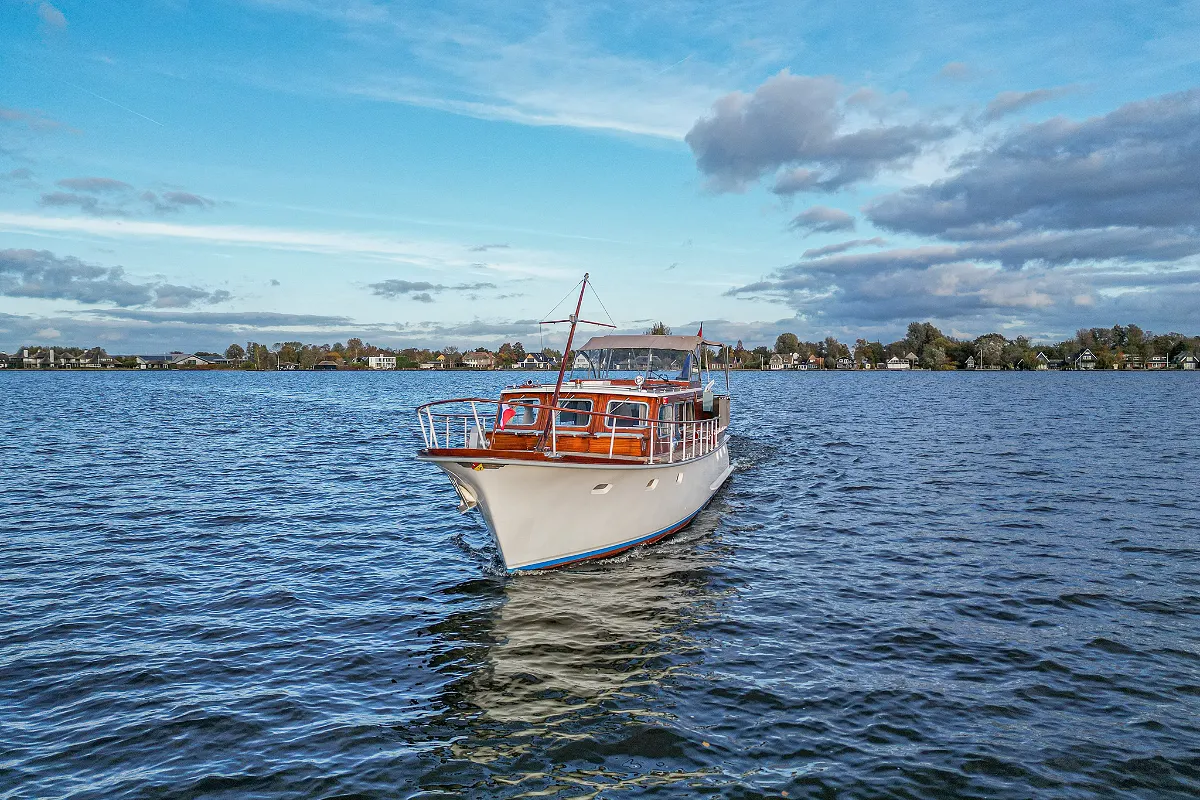 Super Van Craft 1160 25