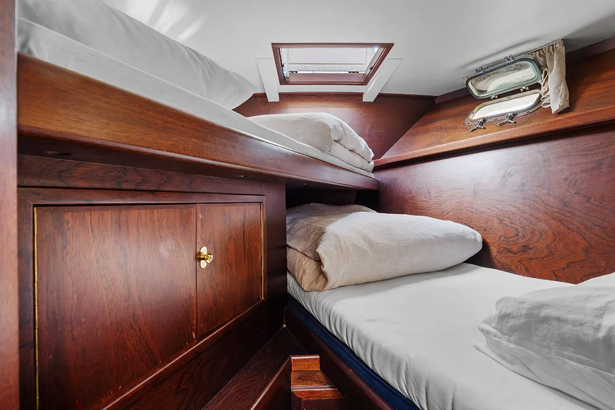 Super Van Craft 1160 104