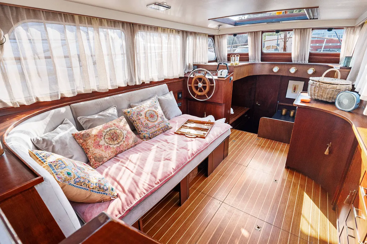 Super Van Craft 1160 101