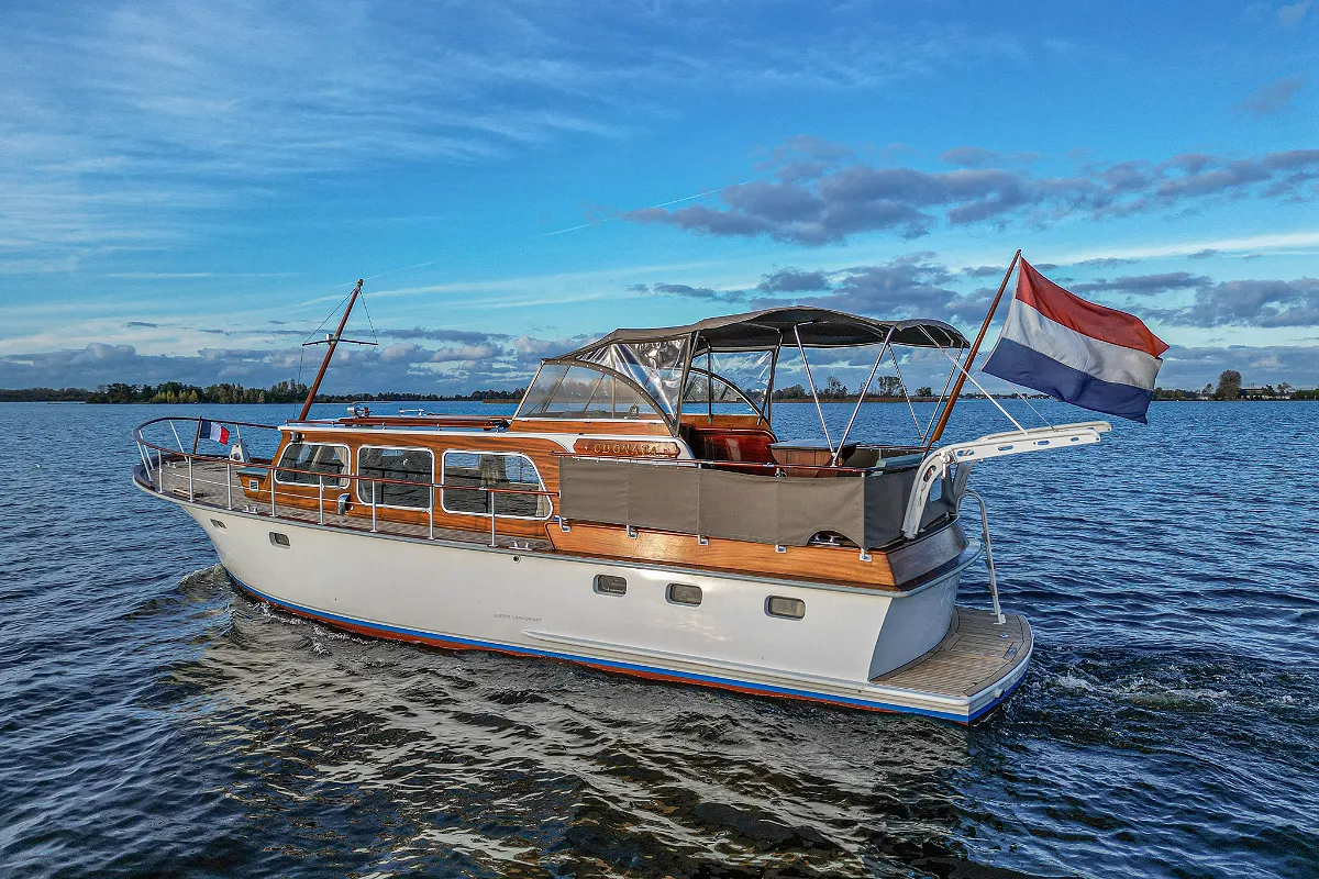 Super Van Craft 1160 26