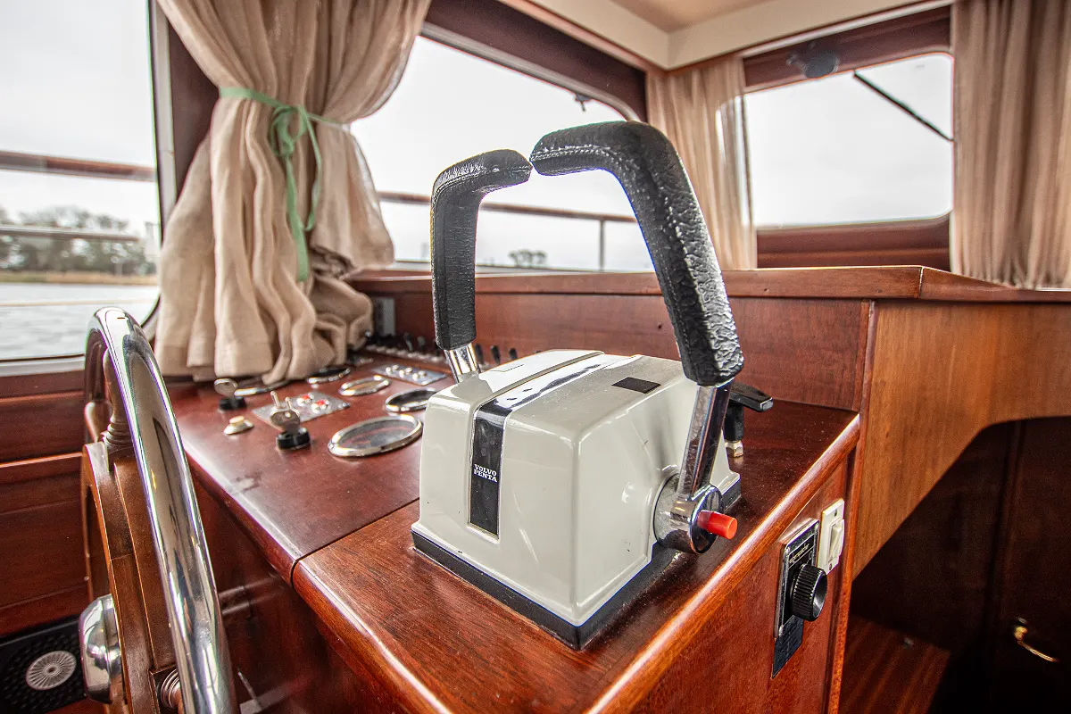 Super Van Craft 1160 86