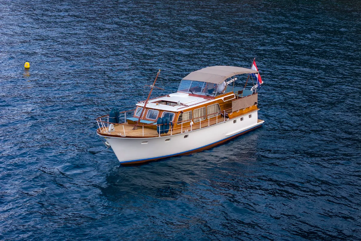 Super Van Craft 1160 70