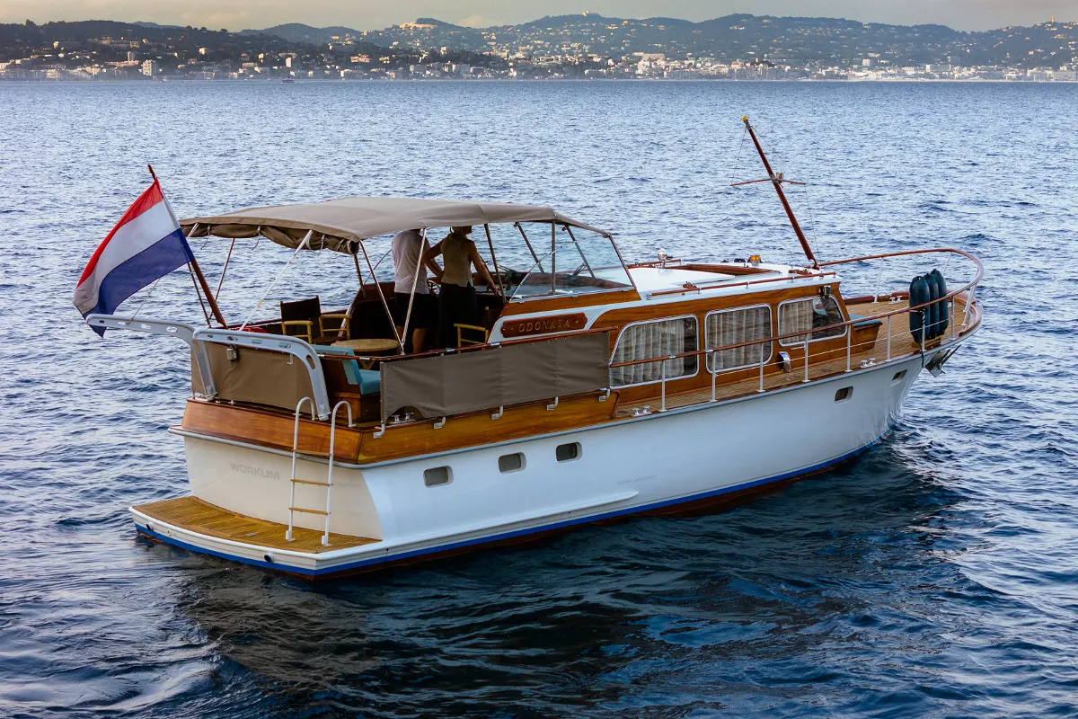 Super Van Craft 1160 63