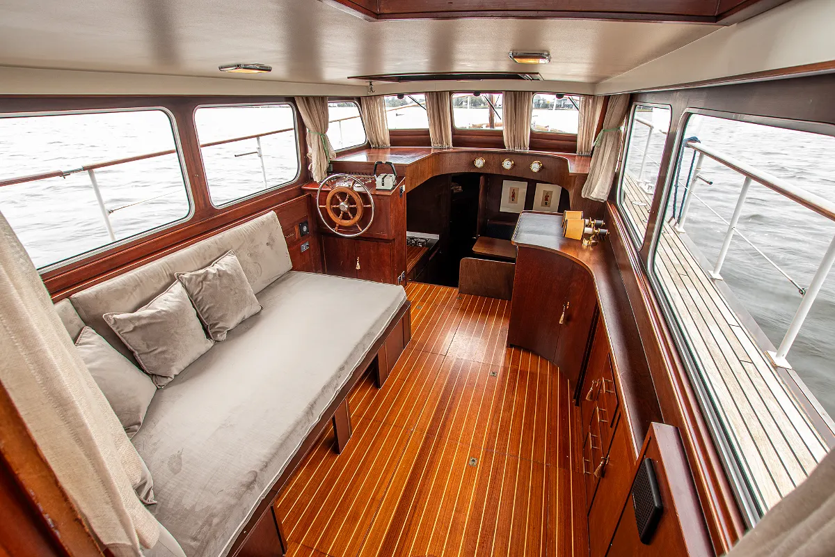Super Van Craft 1160 119