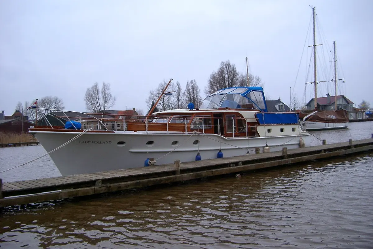 Feadship Van Lent 17