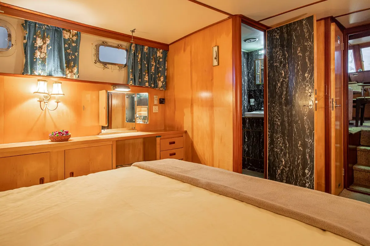 Feadship Van Lent 82