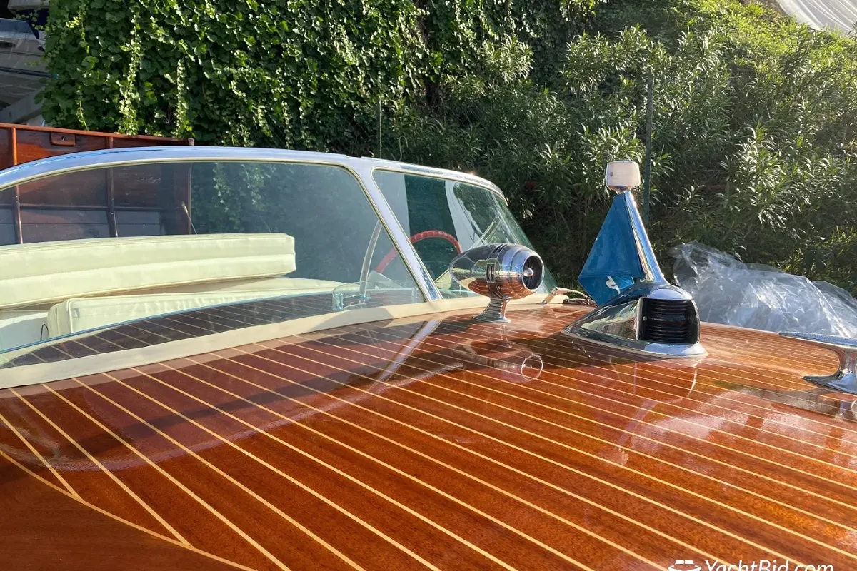 Riva Super Florida 8