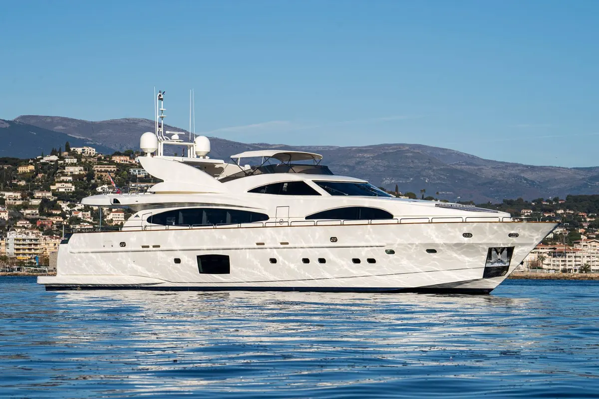 Astondoa 102 GLX 29