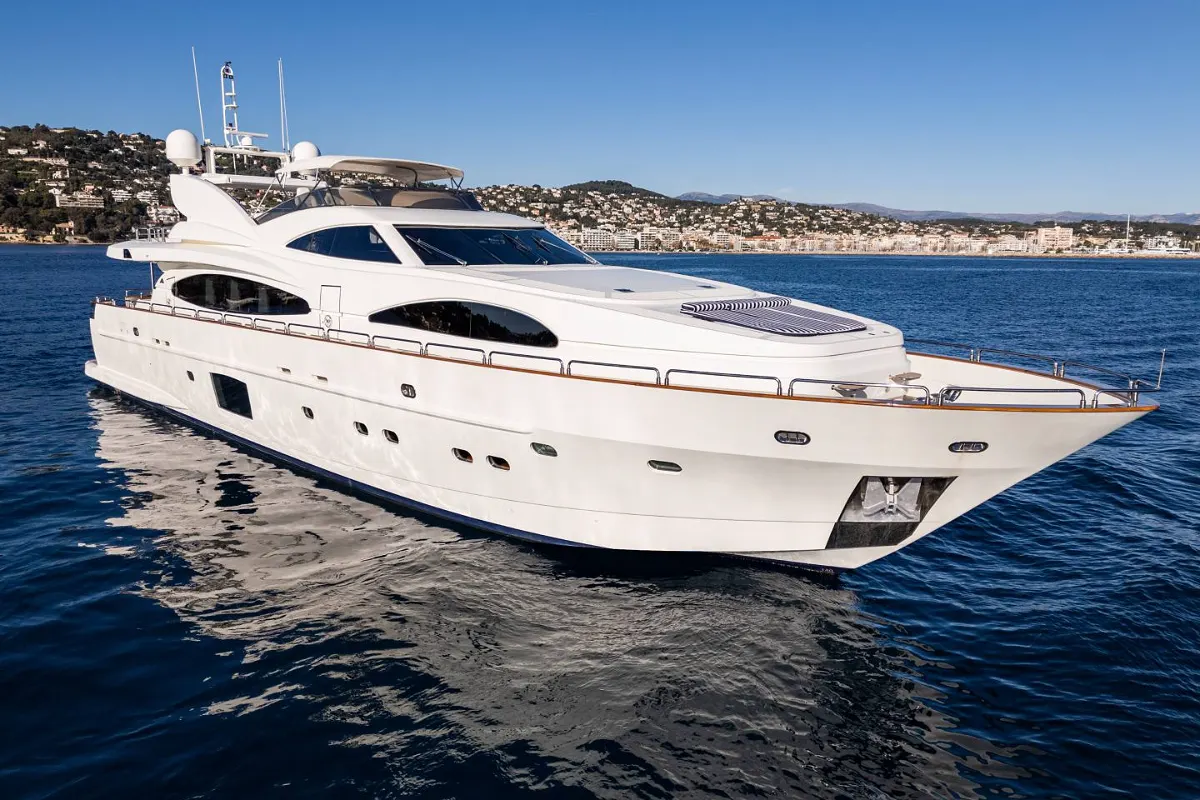 Astondoa 102 GLX 31