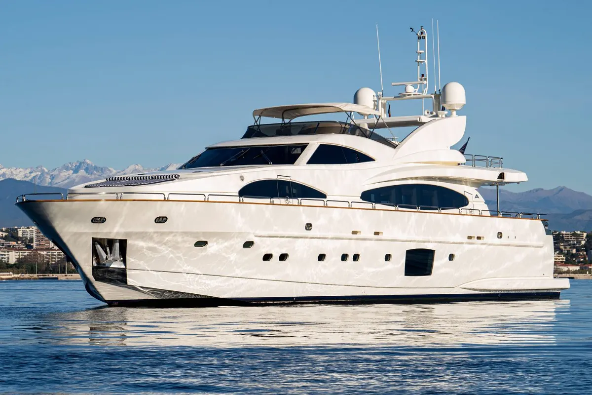 Astondoa 102 GLX 32