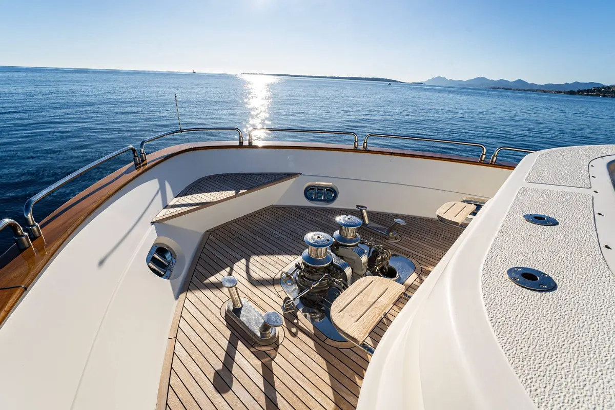 Astondoa 102 GLX 53