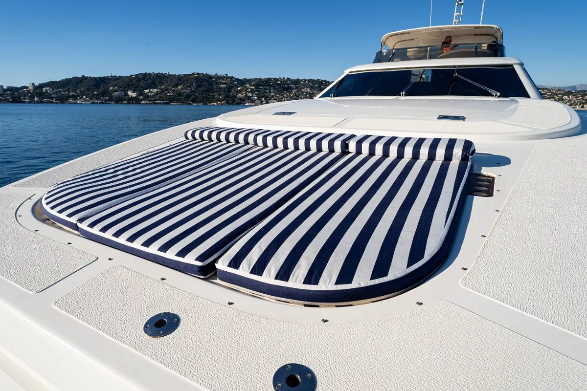 Astondoa 102 GLX 58