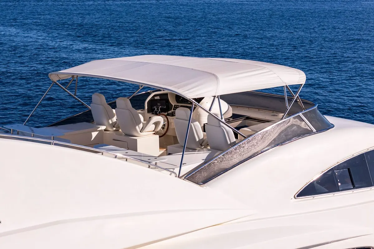 Astondoa 102 GLX 67