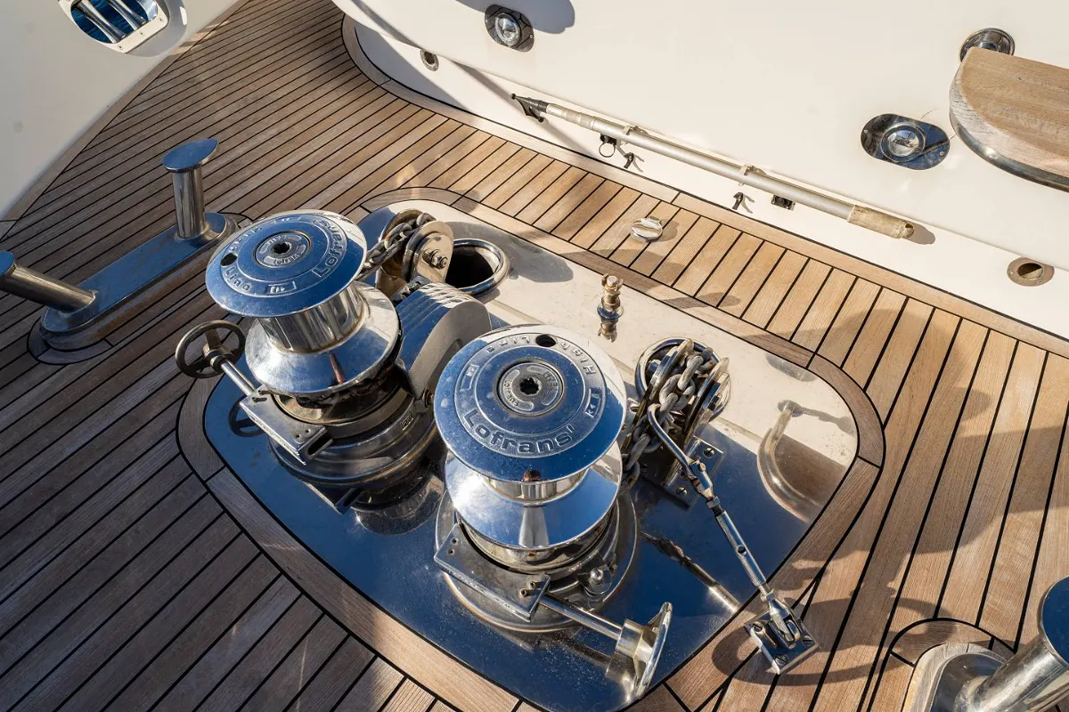 Astondoa 102 GLX 75