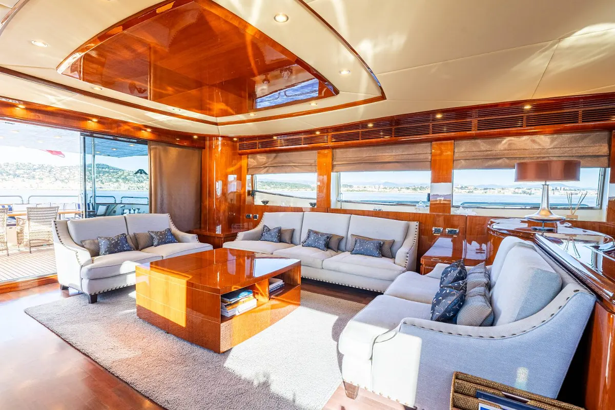 Astondoa 102 GLX 130