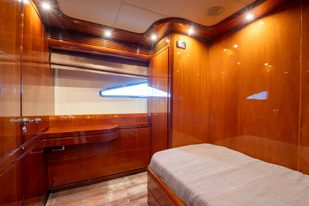 Astondoa 102 GLX 139